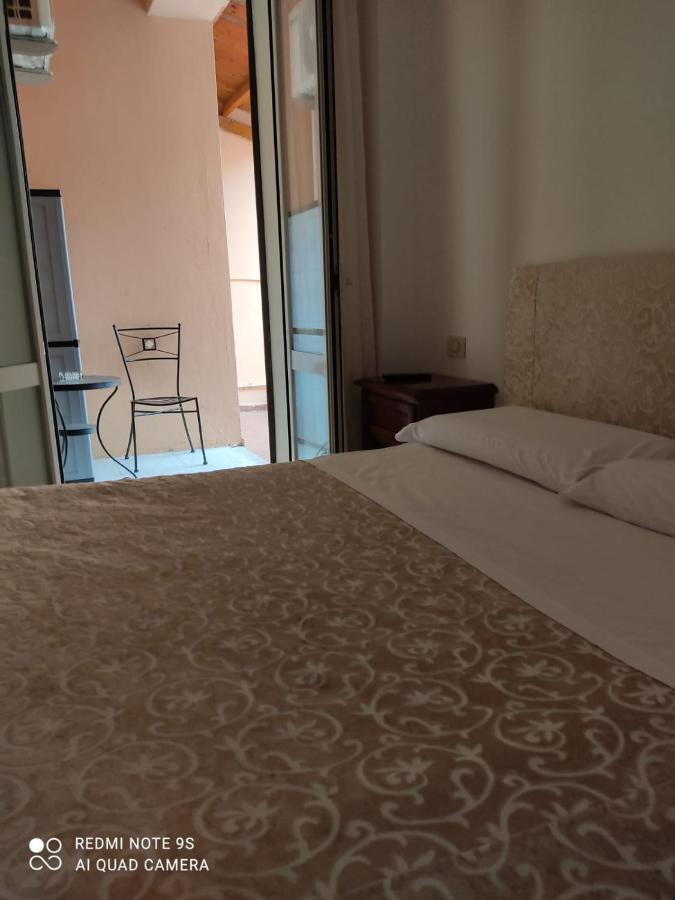 Gemini Camere E Suites Гроссето Экстерьер фото